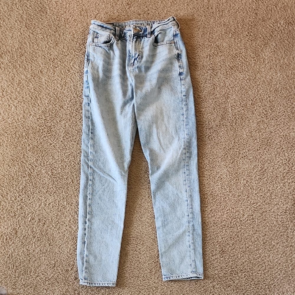 American Eagle Outfitters High Rise Light Blue Mom Jeans